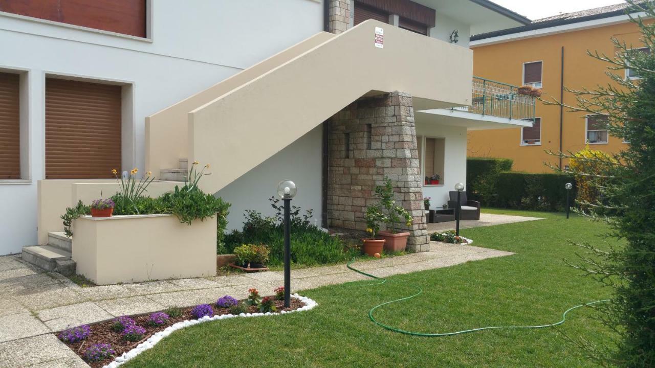 Il Sole E La Luna B&B In Garda Garda  Exteriér fotografie